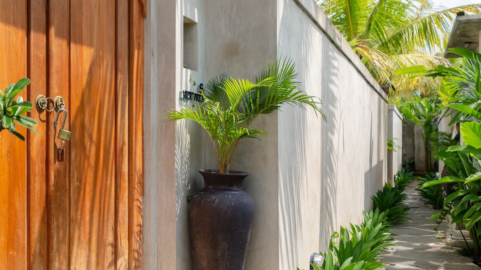 Loona Palm Villa 2 - Image 7