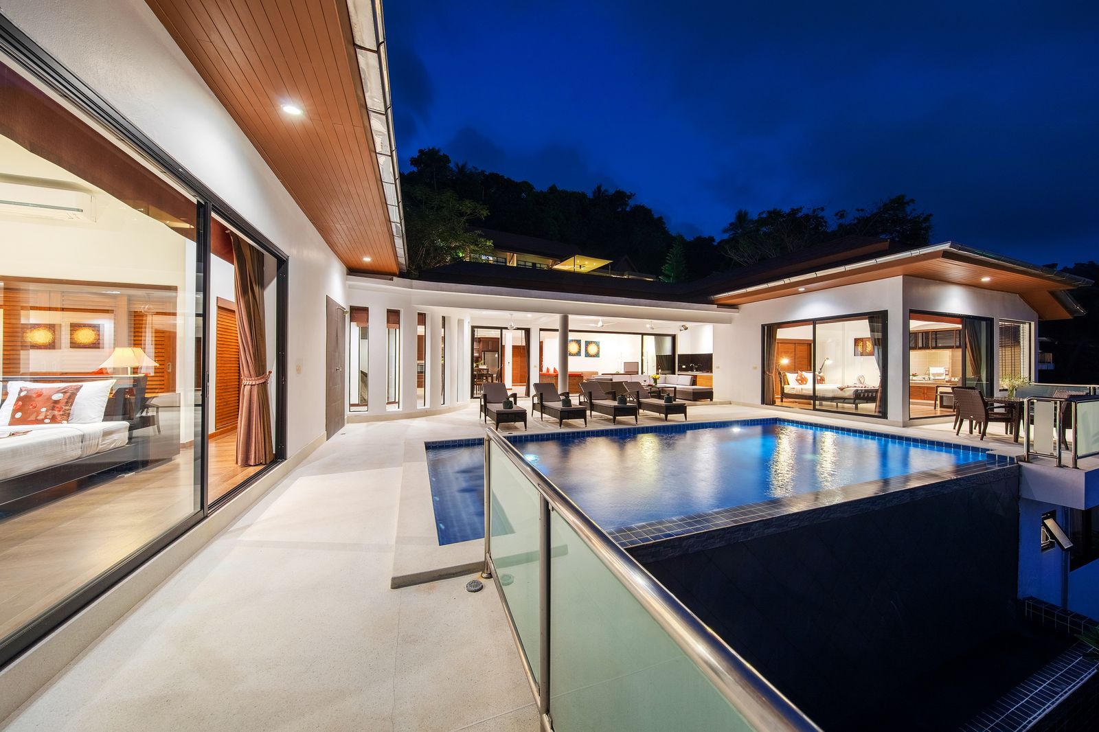 Sunny Banks - Image 8