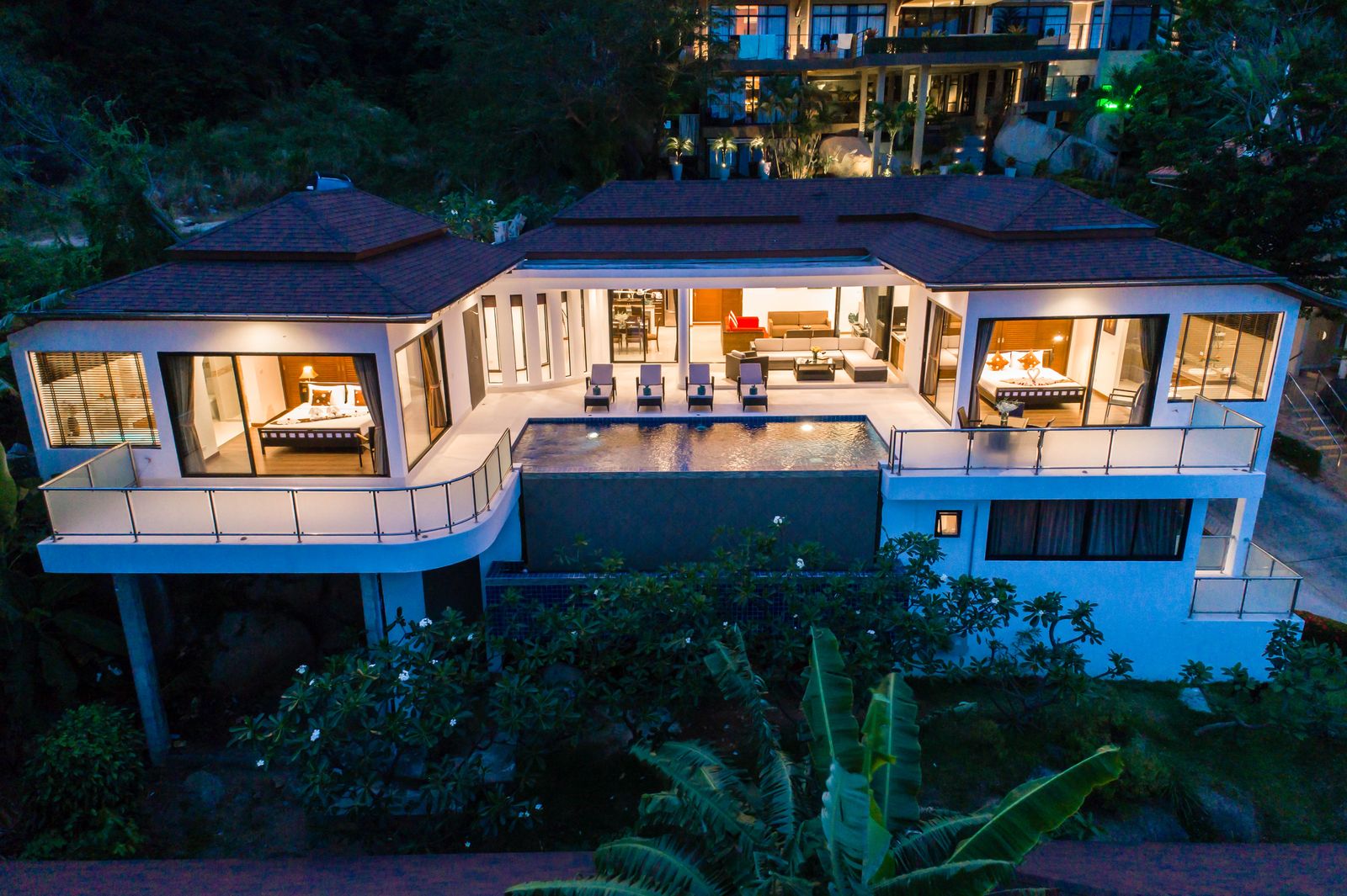 Sunny Banks - Image 2