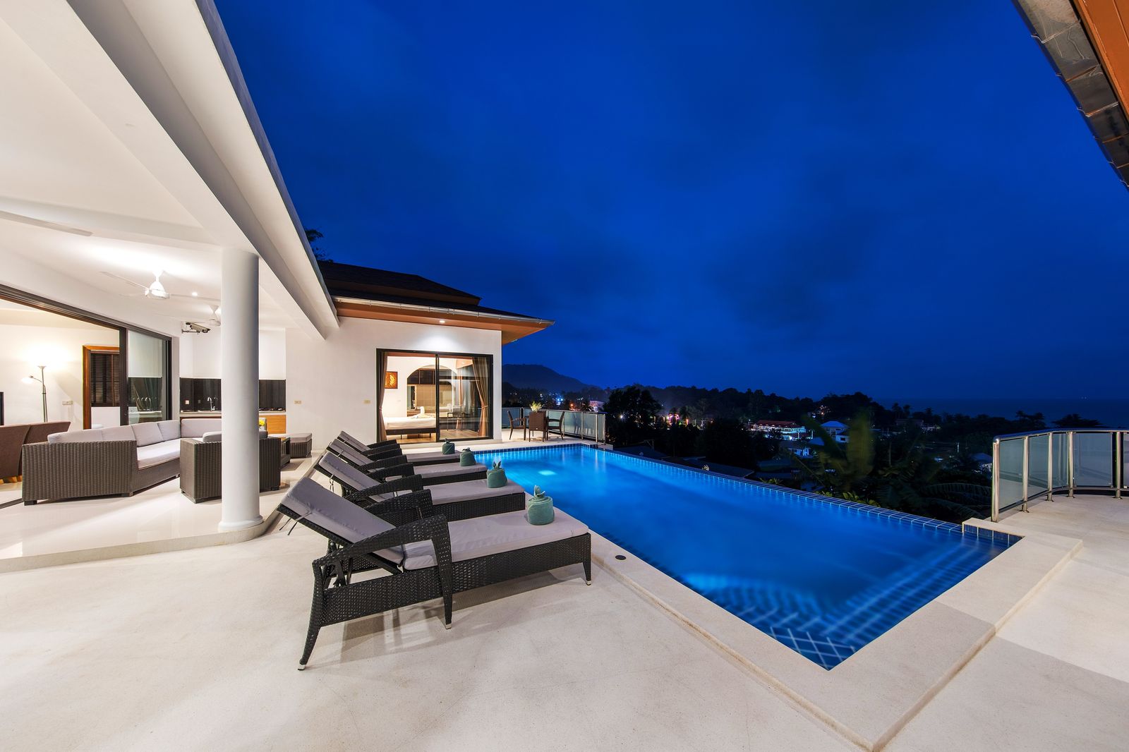 Sunny Banks - Image 7