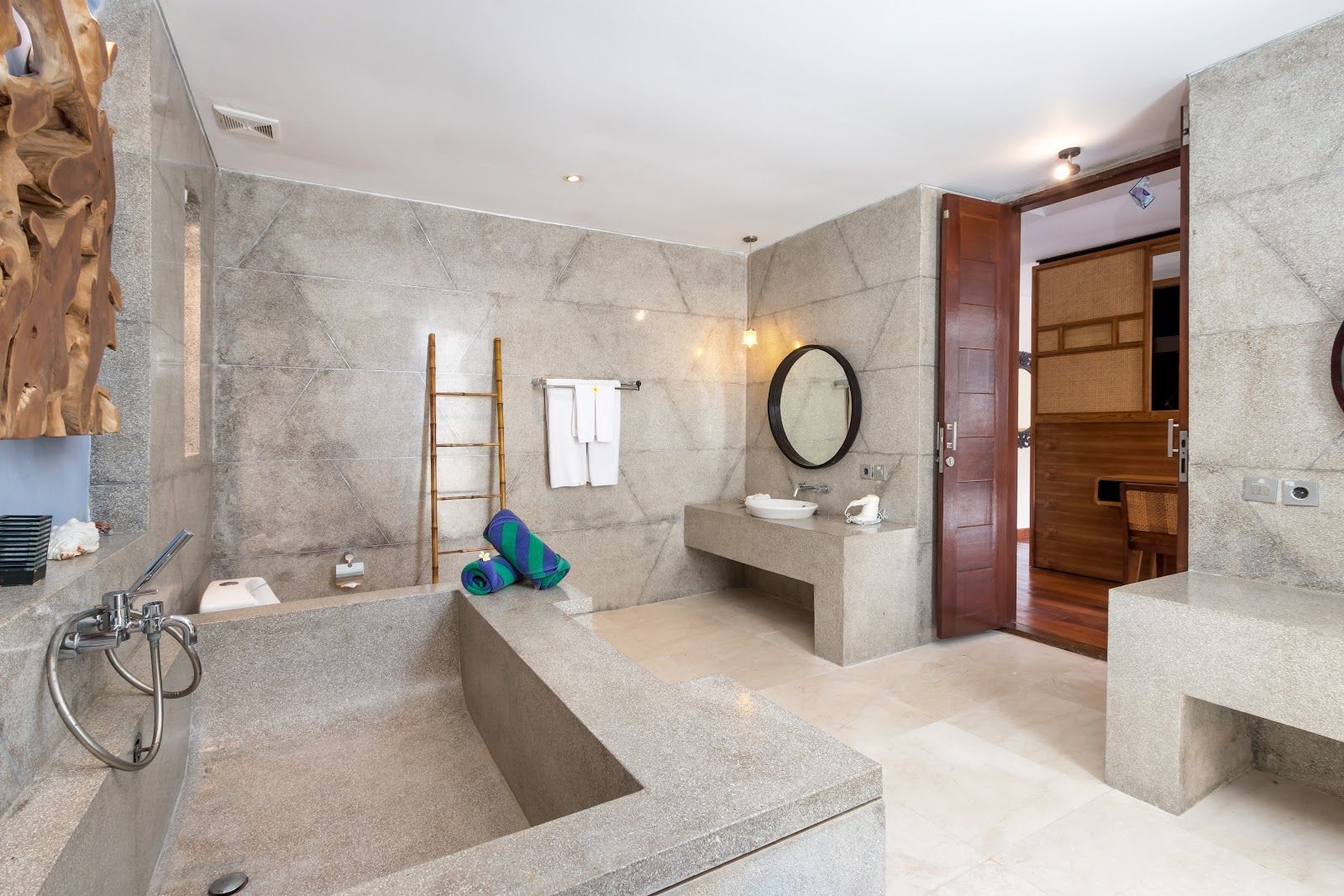 The Chands Delapan - Image 25