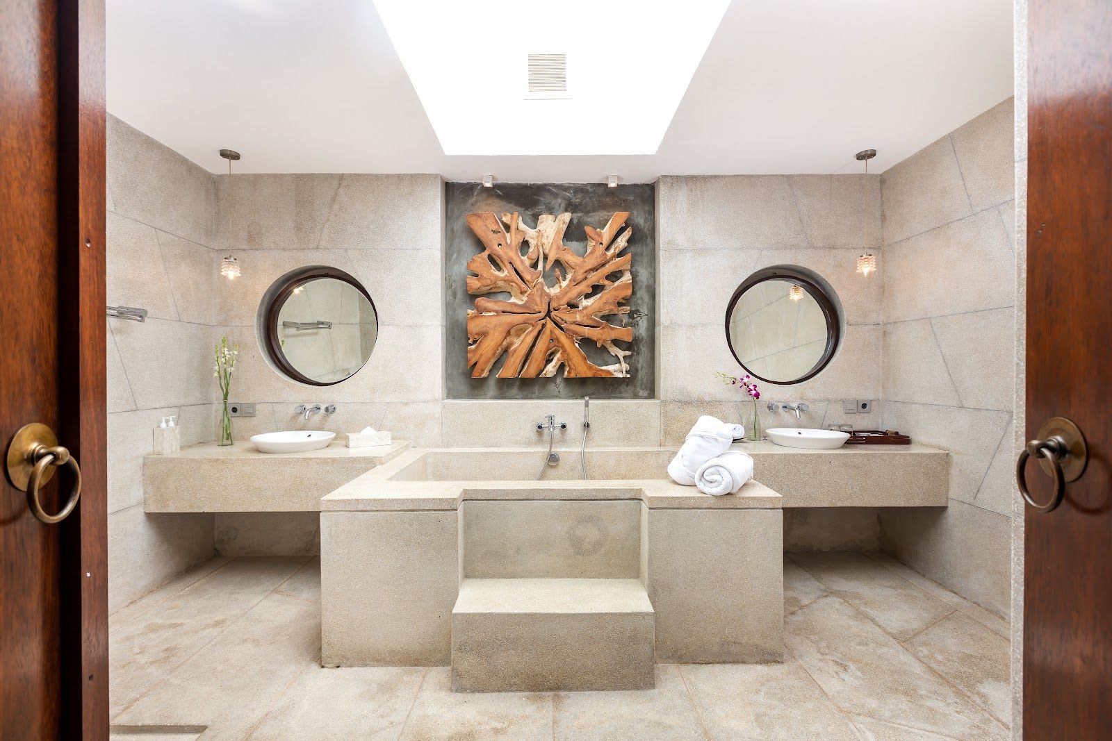 The Chands Tujuh - Image 4