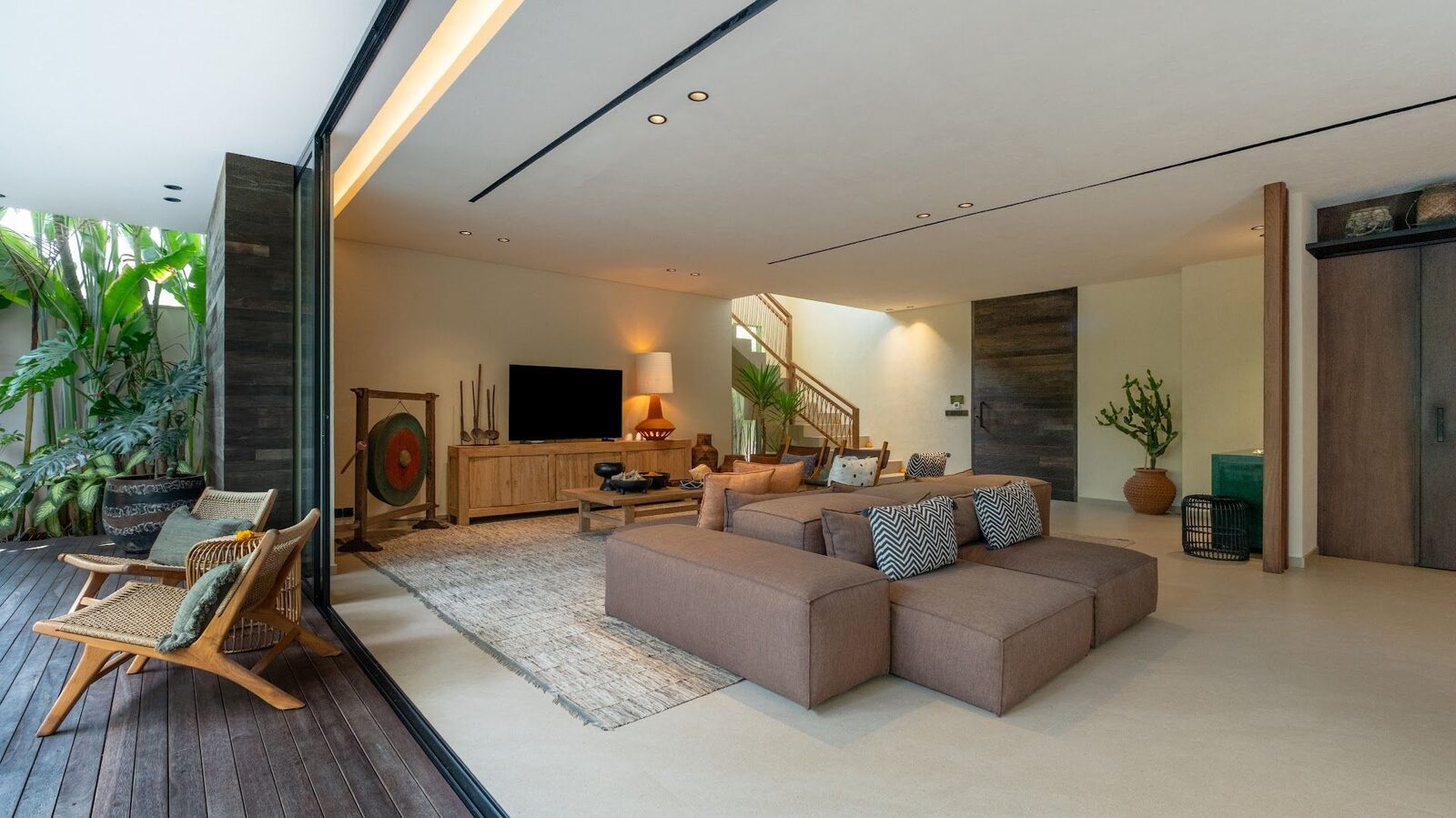 Villa Fiji - Image 13