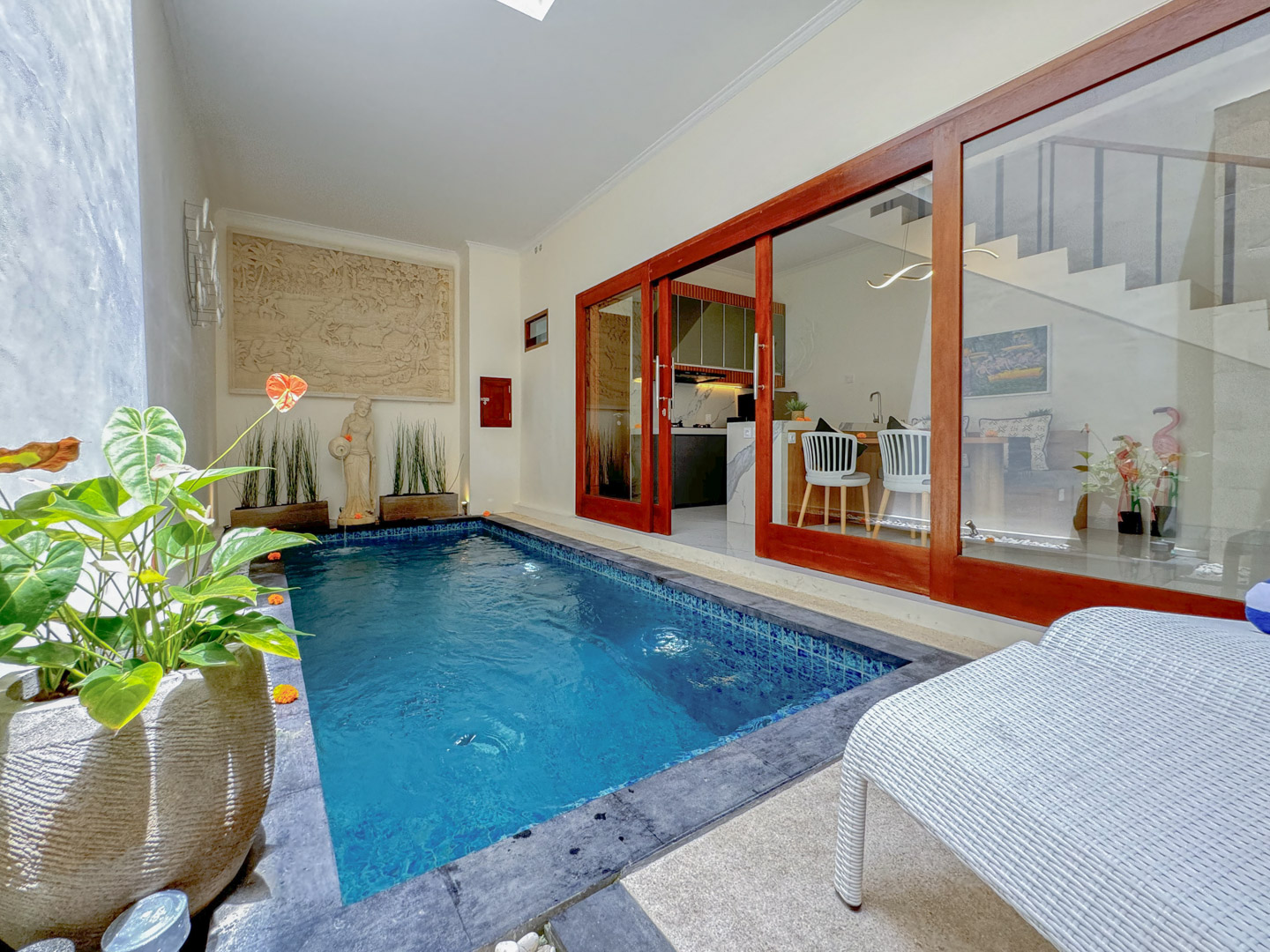 De Amelia Seminyak Villa