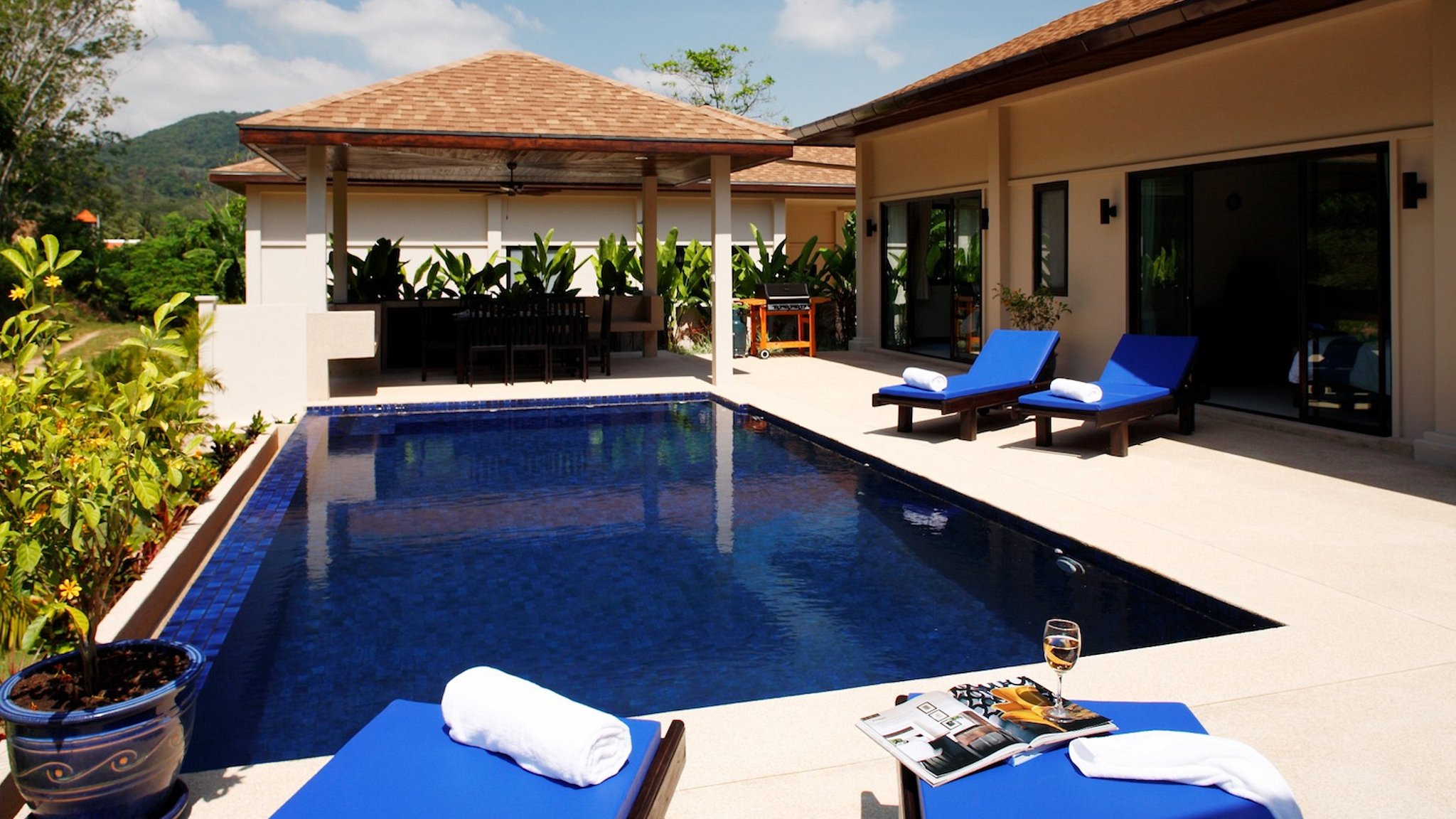 Villa Gemstone