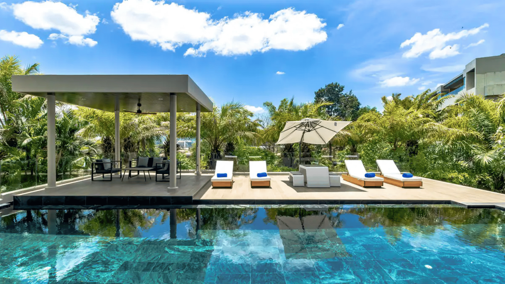 Lion Villa